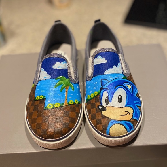CUSTOM VANS (YOU CHOOSE DESIGN!) - Picture 2 of 4